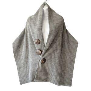 IZIA Sweater Wrap Shawl Scarf Gray Artsy Lagenlook Wood Look Buttons Ribbed Knit